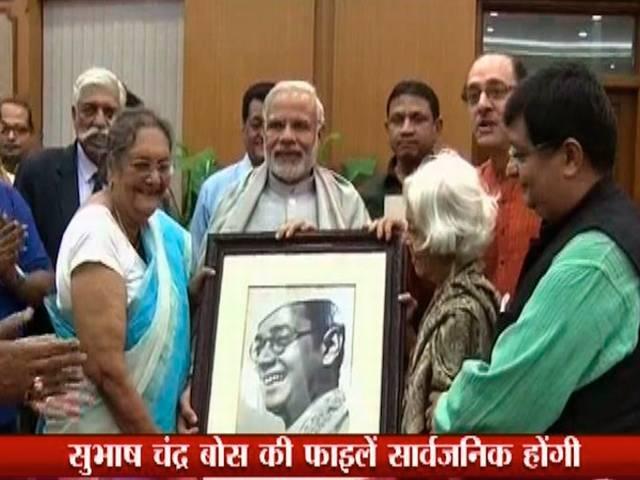 नेताजी की फाइल सार्वजनिक होंगी: पीएम मोदी Secret Netaji Files to be declassified: PM Modi