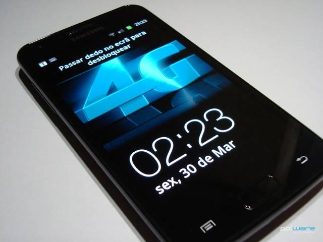 रिलायंस का 4G स्मार्टफोन ‘लाइफ’ नवंबर में होगा लॉन्च RIM TO LAUNCH 4G HANDSET IN NOVEMBER