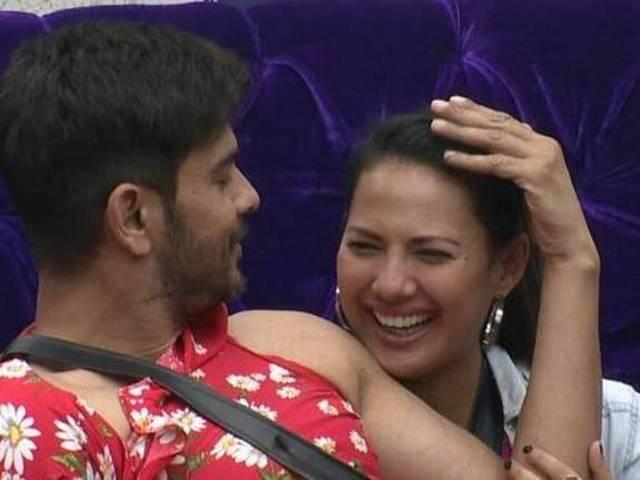Bigg Boss 9: क्या अब गर्लफ्रेंड रोशैल का साथ नहीं चाहते कीथ? Keith Sequeira no longer wants girlfriend Rochelle?