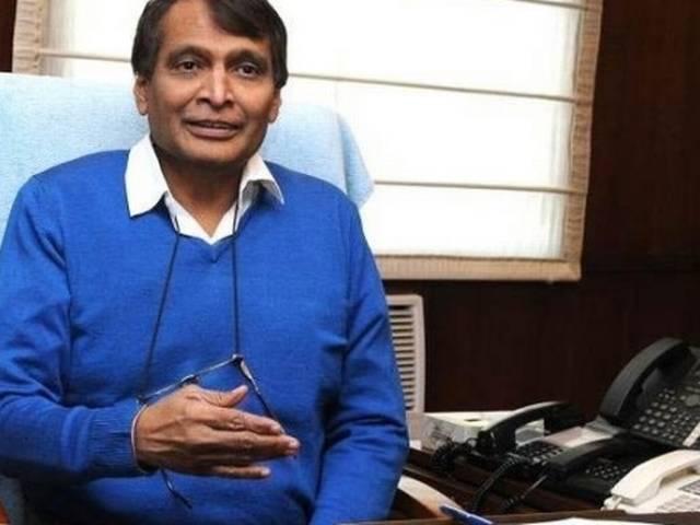 रेल नीर घोटाला: दो अधिकारियों को सस्पेंड करने की योजना बना रहा है रेलवे Rail Neer racket: Railways plans to suspend 2 officials after