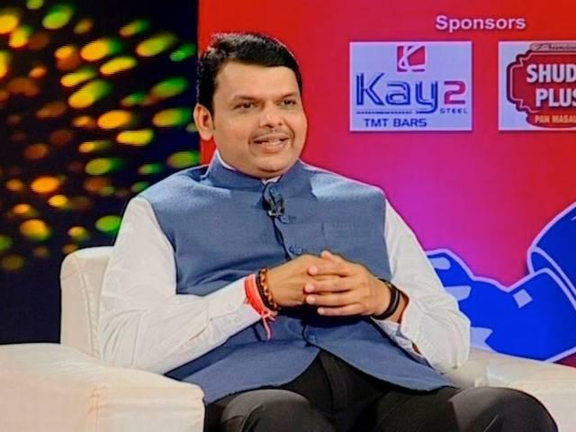 प्रेस कॉन्फ्रेंस में बोले फडणवीस, संजय राउत खुद पाकिस्तान गए थे Devendra Fadnavis says,’Sanjay Raut also went to Pakistan’