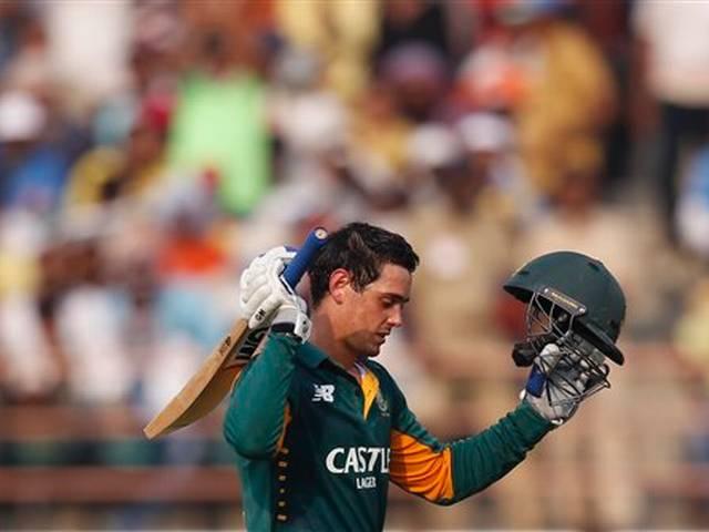 शतकीय पारी के साथ डि कॉक ने की सचिन की बराबरी de Kock equals sachin record