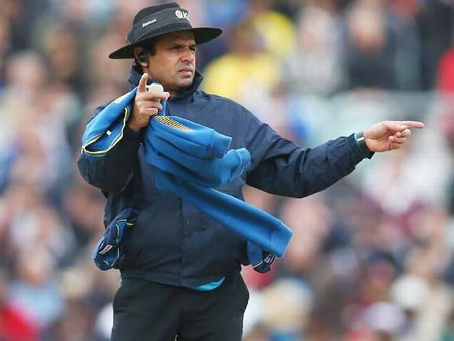 IND vs SA: अब पाकिस्तानी अंपायर आलिम दार को शिवसेना की धमकी Shiv Sena threatens Pakistani umpire Aleem Dar