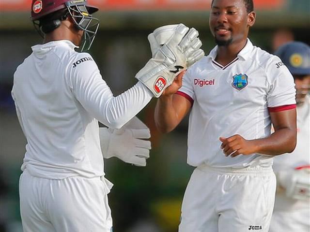 SLvsWI: वारिकन का कमाल, श्रीलंका 200 रन पर ढेर sri lanka vs west indies 2nd test