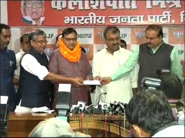 जिसे मोदी ने निर्लज्ज बताया था आज वही उनका सारथी बन गया Former JDU Minister Bhim Singh Joins BJP