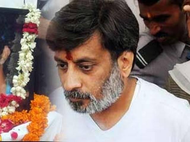 आरुषि हत्याकाण्ड में आरोपी ने कहा सीबीआई के अधिकारी ने गुनाह कबूल करने का दबाव डाला था Aarushi murder case: accused servent said that CBI officer forced him to plead guilty