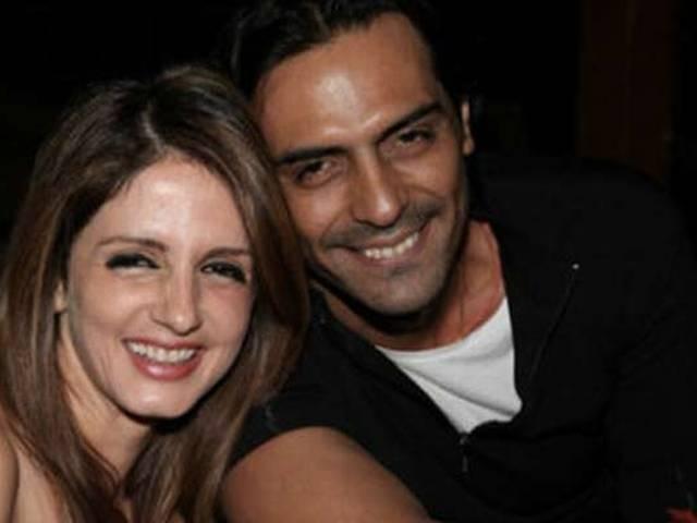 अर्जुन रामपाल ने नाइट क्लब में सेलिब्रेट किया सुजैन का बर्थडे? Hrithik Roshan’s ex-wife Sussanne Khan celebrates birthday with Arjun Rampal at night club?