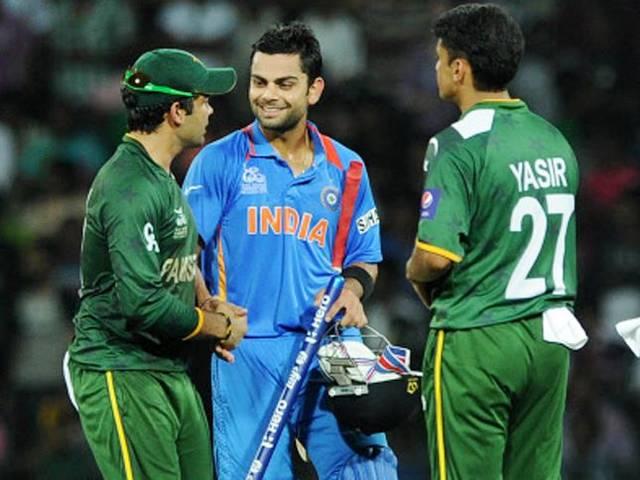टीम इंडिया और पाकिस्तान के बीच जारी है 'कांटे की जंग' healthy fight between team india and pakistan