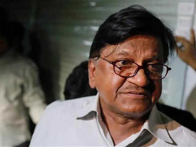 बांग्लादेशी प्रकाशकों पर हमला, एक की मौत, अल कायदा ने ली जिम्मेदारी Bangladeshi Man Who Published Slain Blogger’s Work Is Killed