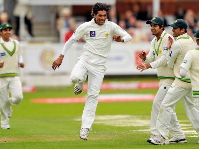 दागी आमिर की वापसी के खिलाफ हैं पाक खिलाड़ी Pak players resist tainted Aamir’s comeback
