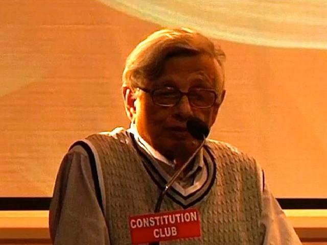 हालात से नाराज इरफान हबीब ने RSS की तुलना ISIS से की Historian Irfan Habib Compares RSS to IS