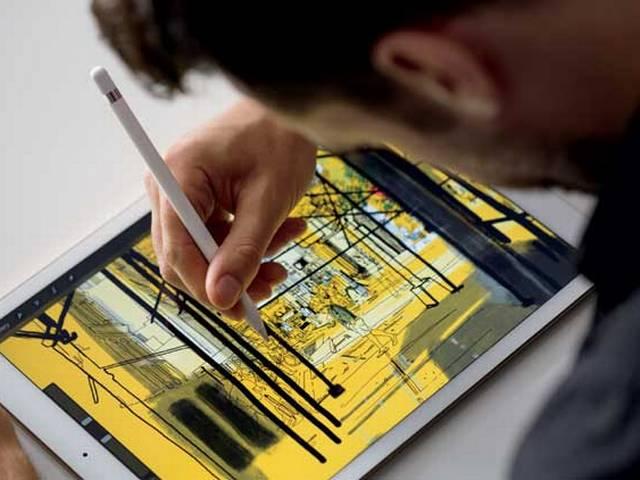 फोल्डेबल की-बोर्ड और S-Pen के साथ 11 नवम्बर से मिलेगा एप्पल iPad Pro iPad Pro to Go on Sale From November 11: Report