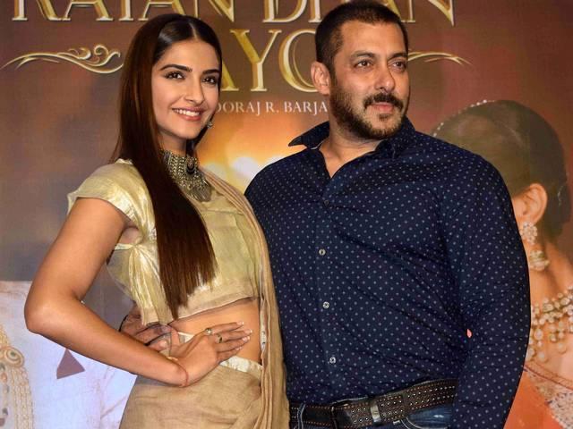 PRDP: शानदार कमाई को लेकर बोले सलमान, 'रिकॉर्ड किसी का भी हो, टूटना चाहिए’ Salman Khan on Prem ratan Dhan Payo worldwide 250 cr collection