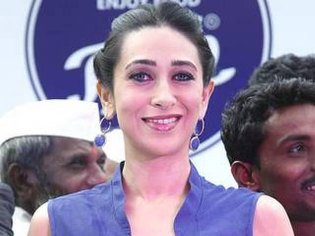 बॉलीवुड में वापसी की नहीं है योजना: करिश्मा कपूर Haven’t decided my Bollywood comeback: Karisma Kapoor