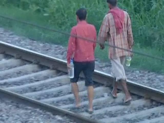 खुले में शौच जाते हैं तो सरकारी नौकरी नहीं देगी हरियाणा सरकार no government jobs for defecating in open