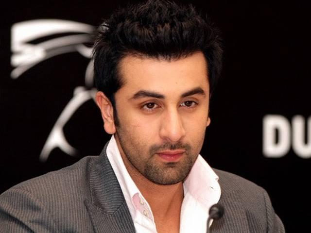 'संजय दत्त' बनने के लिए तैयार हैं रणबीर कपूर Ranbir Kapoor to transform himself for Sanjay Dutt biopic