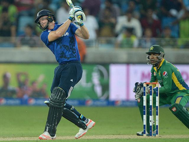 बटलर ने इंग्लैंड के लिए लगाया सबसे तेज शतक, तोड़ा अपना ही रिकॉर्ड fastest hundred for england in ODI