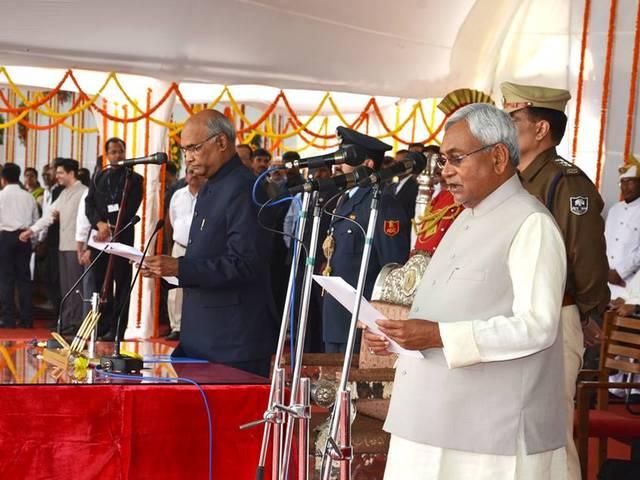 आज बिहार के नीतीश मंत्रिमंडल की पहली बैठक- कल 28 मंत्रियों ने ली थी शपथ Nitish Cabinet meeting held today, Yesterday Nitish sworn in Bihar CM, 28 join his team
