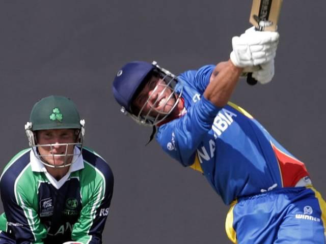 दुखद खबर: 25 वर्षीय अंतराष्ट्रीय क्रिकेटर वेन स्कूर का निधन Namibian cricketer dies after stroke