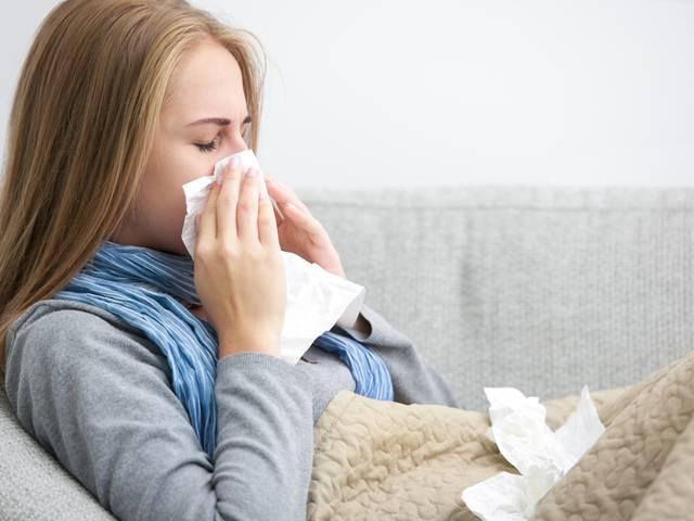 इस मौसम में ये उपाय अपनाने से ठंडी चीजों से भी नहीं बिगड़ेगी सेहत Ways to Prevent Colds and Flu this winter
