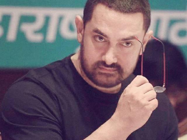 आमिर खान के खिलाफ पुलिस में शिकायत दर्ज complaint lodged against aamir khan