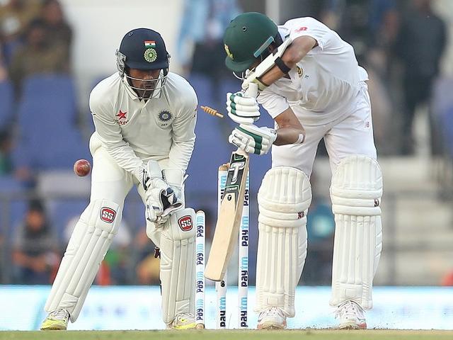 ऐसी पिच को क्रीम लगाने की जरूरत हैः गावस्कर nagpur test first day
