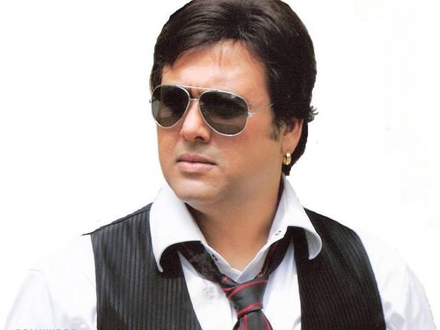 सात साल पहले गोविंदा ने इन्हें मारा था थप्पड़, अब सुप्रीम कोर्ट ने दी है यह नसीहत 2008 slapping case: SC asks actor Govinda to apologise