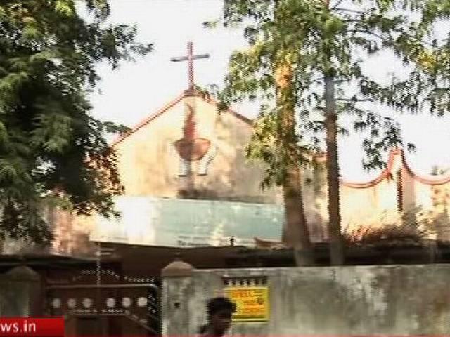 मुंबई के चर्च में एक बच्चे का यौन शोषण, आरोपी फादर हुआ फरार sexual assault with a child in Mumbai church