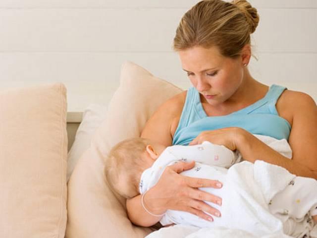 प्रोटीन दिया तो बच्चे का होगा सही विकास Breast Milk Makeup May Influence Child’s Later Weight, Study Says