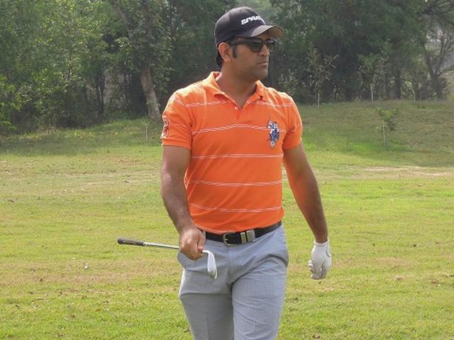अमेरिका में गोल्फ खेलेंगे धोनी dhoni will play golf in america