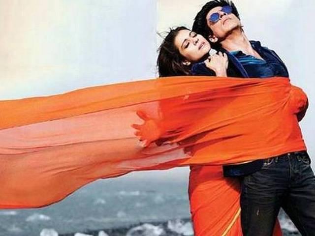 शाहरुख-काजोल की इंटेंस लव स्टोरी है 'दिलवाले' it is an extremely intense love story of past and present between me and Kajol says shahrukh khan