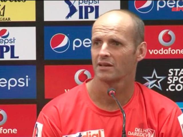 दिल्ली डेयरडेविल्स के कोच पद से हटाए गए कर्स्टन delhi daredevils remove gary kirsten form coach post
