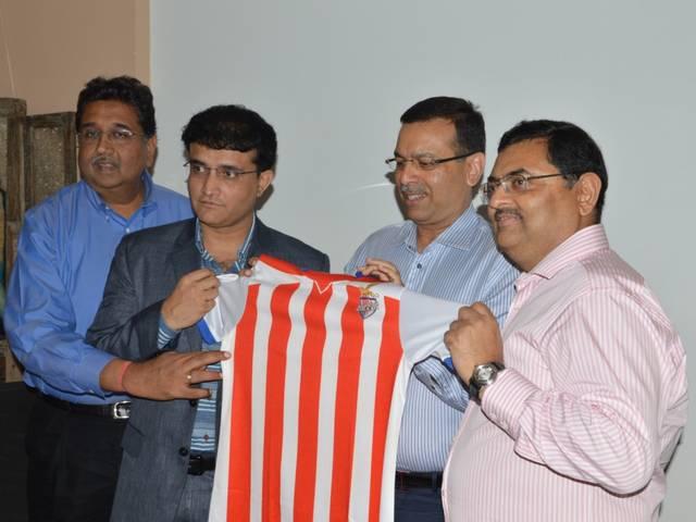 गांगुली आईपीएल पुणे फ्रेंचाइजी में शामिल नहीं: संजीव गोयनका Ganguly not involved with IPL Pune franchise: Sanjiv Goenka