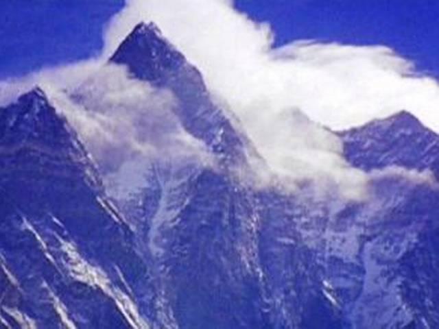 73 साल की बुजुर्ग महिला ने फतह किया एवरेस्ट 73 साल की बुजुर्ग महिला ने फतह किया एवरेस्ट
