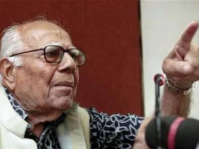 प्रणब के खिलाफ लड़ सकता हूं चुनाव: जेठमलानी प्रणब के खिलाफ लड़ सकता हूं चुनाव: जेठमलानी