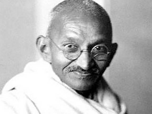 जब रोम में बापू और मुसोलिनी का हुआ था आमना सामना जब रोम में बापू और मुसोलिनी का हुआ था आमना सामना