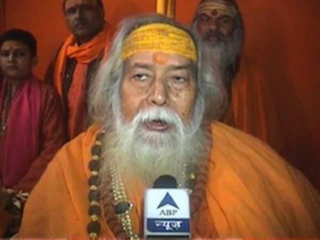 शाही अंदाज़ में कुंभ में दाखिल हुए शंकराचार्य शाही अंदाज़ में कुंभ में दाखिल हुए शंकराचार्य