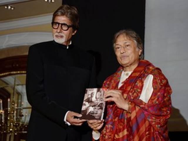 पिता को उस्ताद अमजद अली खान की श्रद्धांजलि पिता को उस्ताद अमजद अली खान की श्रद्धांजलि