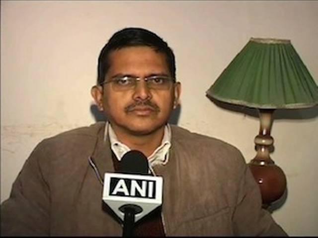 गायक हनी सिंह के खिलाफ लखनऊ में एफआईआर गायक हनी सिंह के खिलाफ लखनऊ में एफआईआर