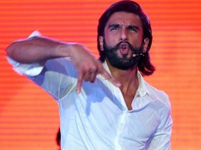'लुटेरा' से साबित होगी मेरी बहुमुखी प्रतिभा: रणवीर ‘लुटेरा’ से साबित होगी मेरी बहुमुखी प्रतिभा: रणवीर