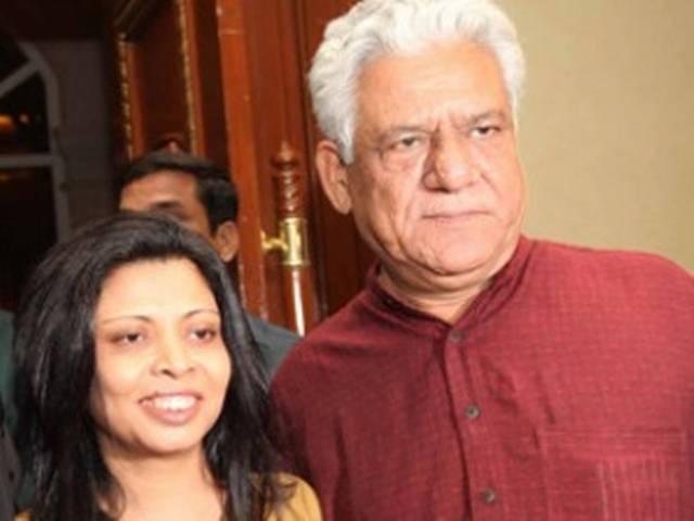 पत्नी की डंडे से पिटाई करने के बाद एक्टर ओम पुरी हुए फरार पत्नी की डंडे से पिटाई करने के बाद एक्टर ओम पुरी हुए फरार
