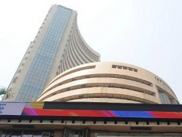 शेयर बाजार के शुरुआती कारोबार में तेजी शेयर बाजार के शुरुआती कारोबार में तेजी