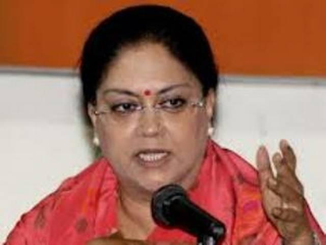 कितने गरीब हैं गहलोत और वसुंधरा, कार तक नहीं है इनके पास कितने गरीब हैं गहलोत और वसुंधरा, कार तक नहीं है इनके पास