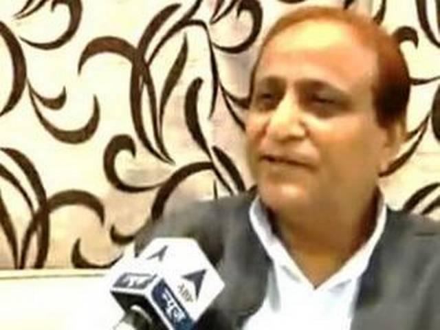 किसान ने लगाई गुहार तो बिदके आजम और मिली गिरफ्तारी किसान ने लगाई गुहार तो बिदके आजम और मिली गिरफ्तारी