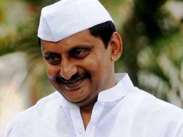 मुख्यमंत्री के तौर पर आज तीन साल पूरे करेंगे किरन रेड्डी मुख्यमंत्री के तौर पर आज तीन साल पूरे करेंगे किरन रेड्डी