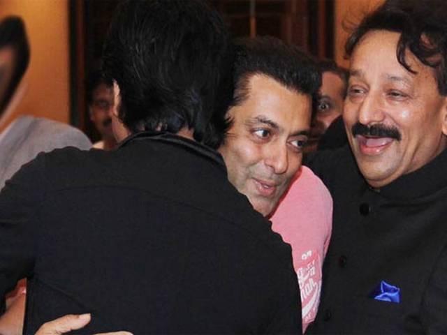 सलमान और शाहरूख के बीच स्नेह नहीं हो सकता : सलीम खान सलमान और शाहरूख के बीच स्नेह नहीं हो सकता : सलीम खान