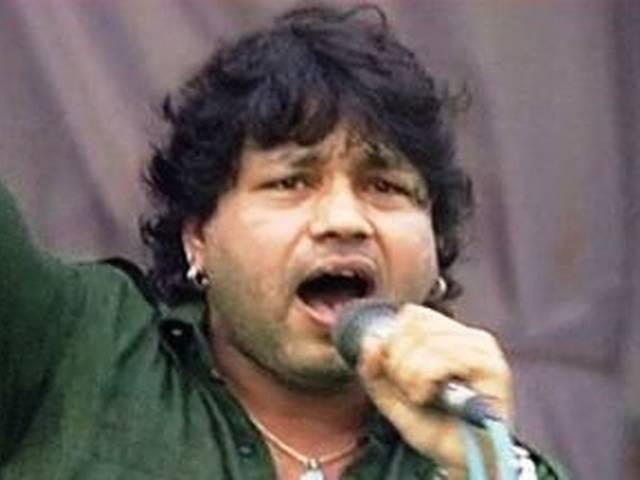 कैलाश खेर ने तैयार किया सचिन के लिये विशेष गाना कैलाश खेर ने तैयार किया सचिन के लिये विशेष गाना