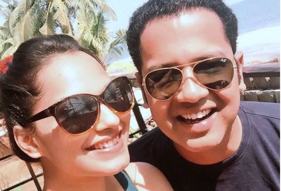 <b>Rahul Mahajan</b> is dating this Marathi occasional actress! - Rahul-Amruta-580x395