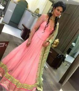 Divyanka Tripathi in a Pink dress for her Roka Ceremony with co star Vivek Dahiya