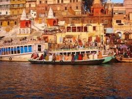 PM Modi's constituency Varanasi among 10 most dirtiest cities in india